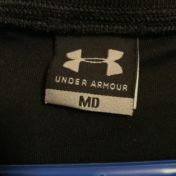 Under Armour Top - Picture 3 of 4